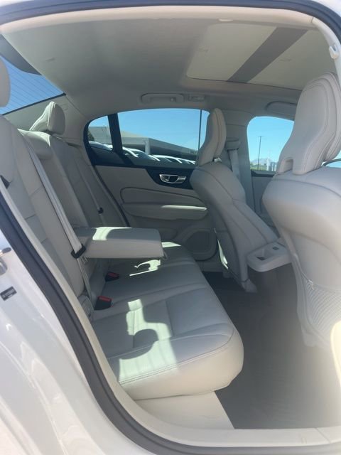 Used 2025 Volvo S60 B5 Plus w/ Climate Package image 26