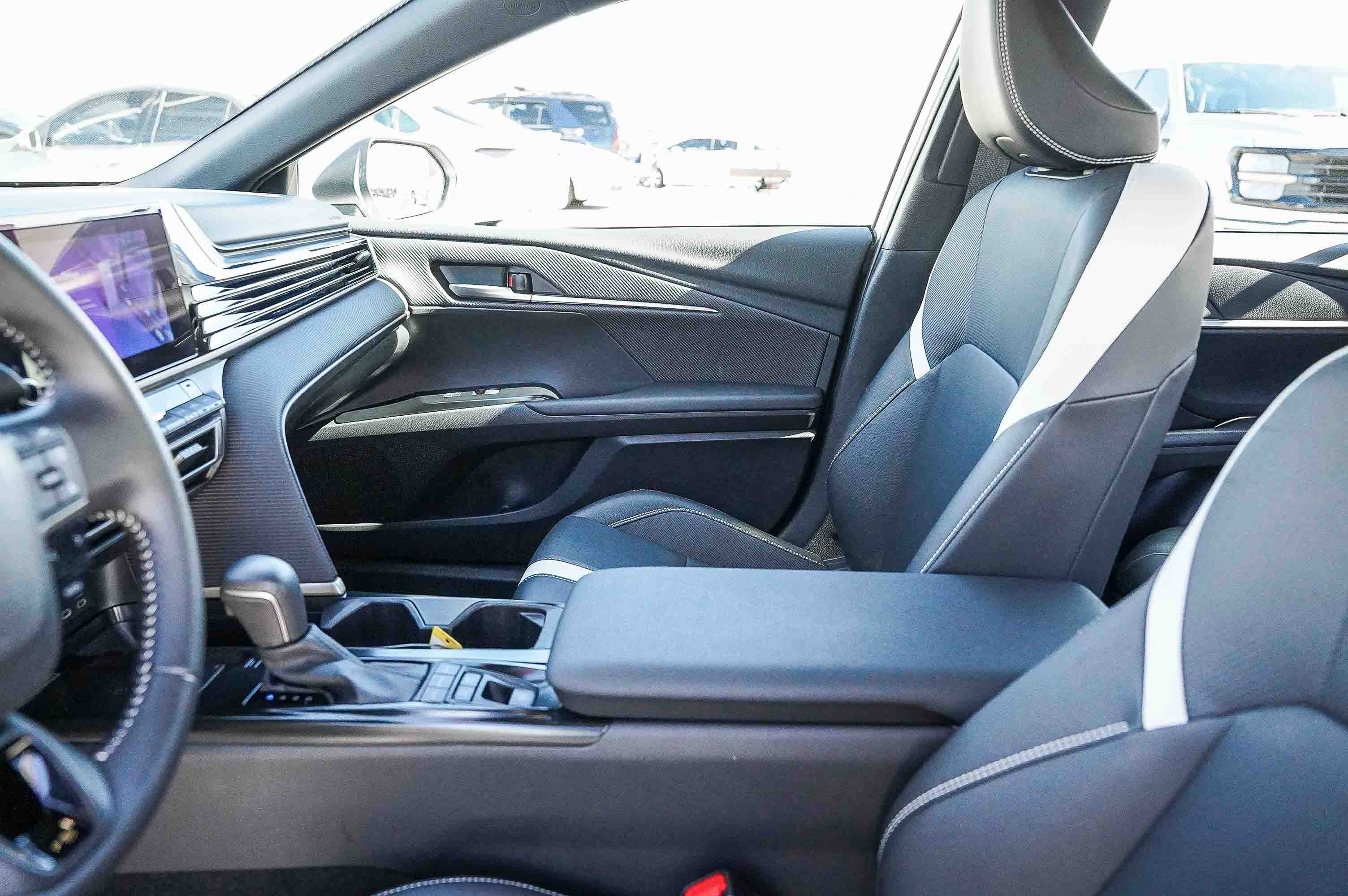 Certified 2025 Toyota Camry SE image 20