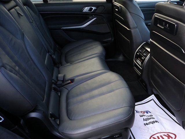 Used 2020 BMW X7 xDrive40i w/ Premium Package image 14