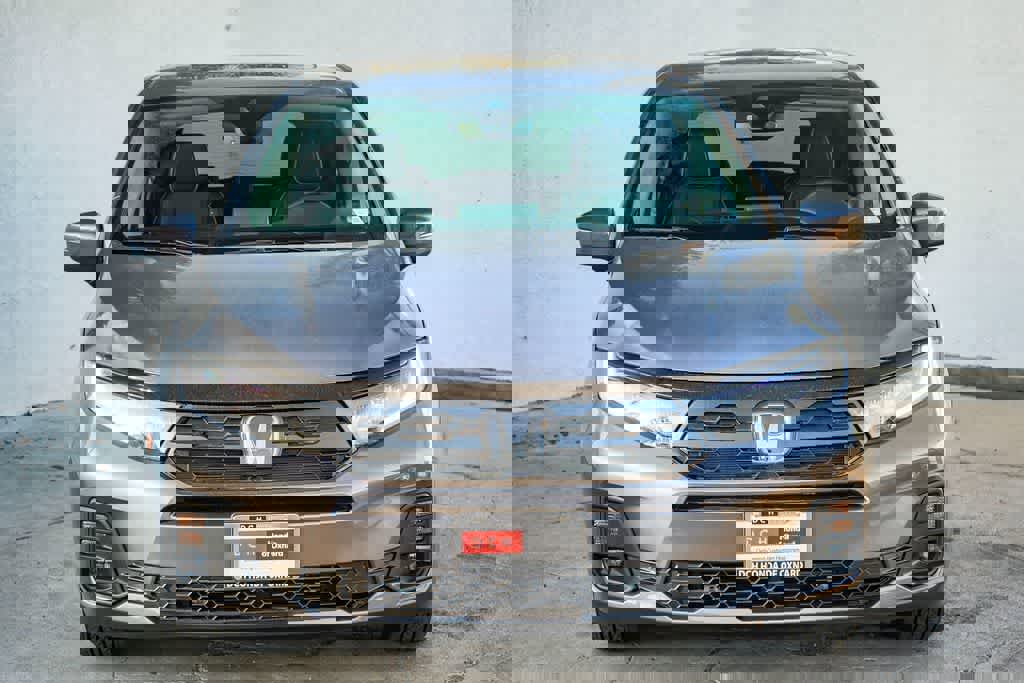 New 2026 Honda Odyssey Touring image 2