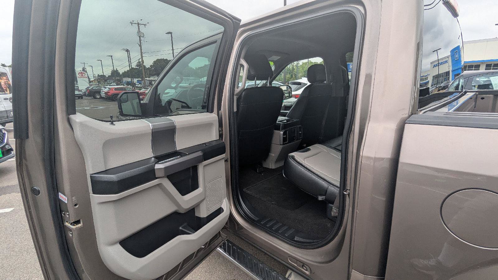 Used 2020 Ford F150 XLT w/ Equipment Group 301A Mid AWD/4WD image 10