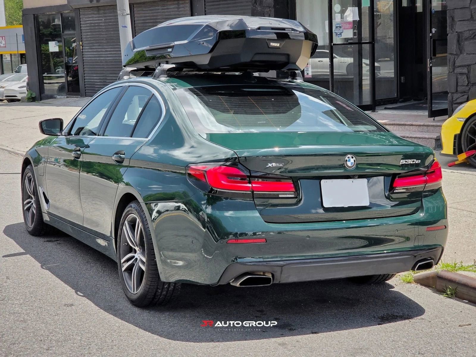 Used 2021 BMW 530e xDrive w/ Executive Package AWD/4WD image 7
