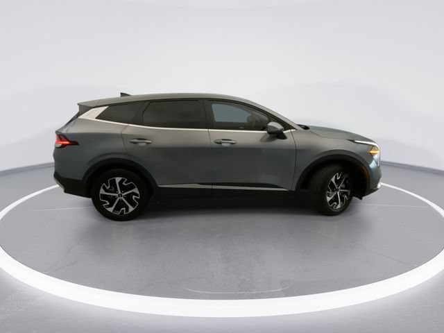 Used 2024 Kia Sportage EX FWD image 7