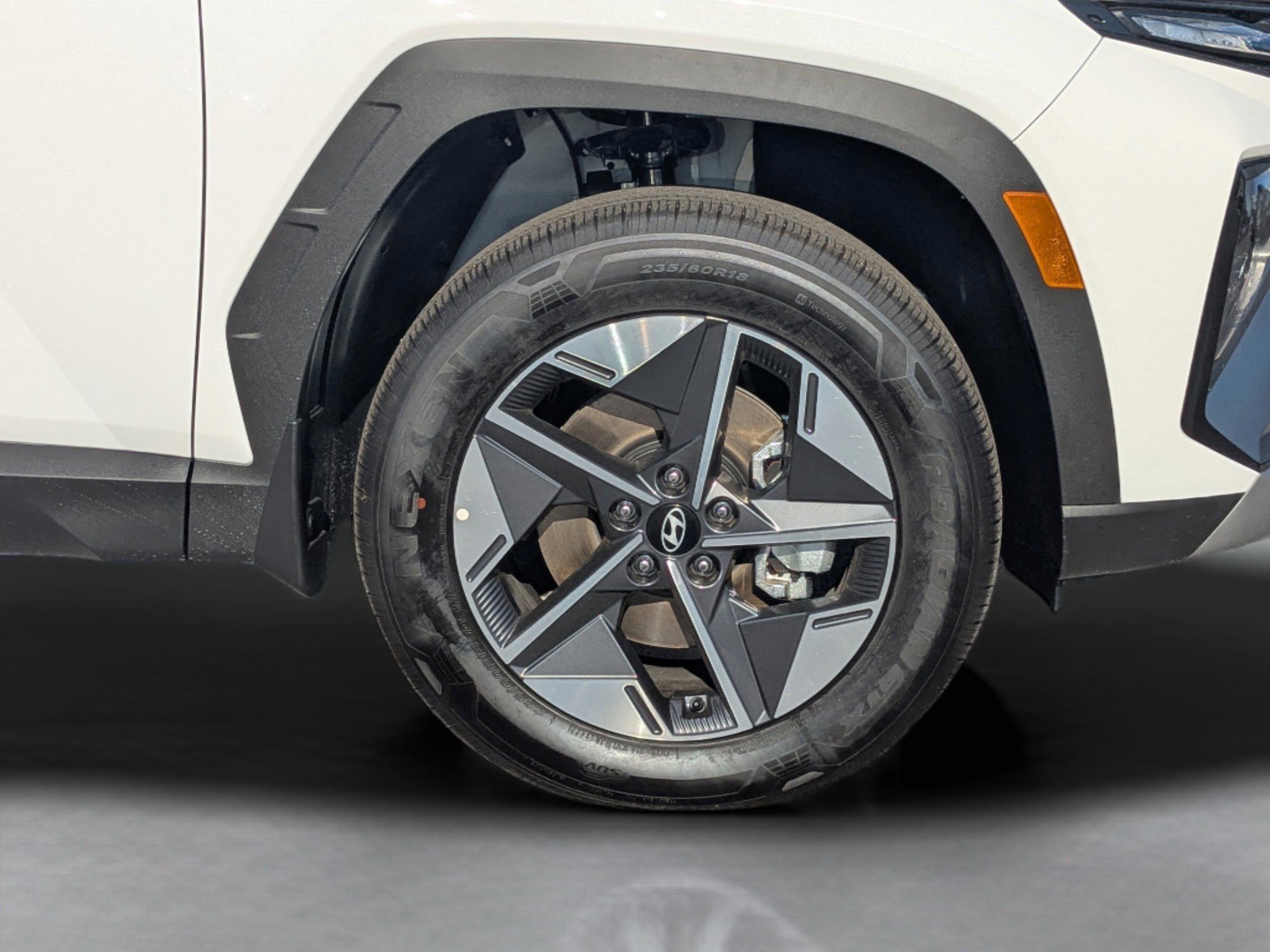 New 2026 Hyundai Tucson SEL image 11