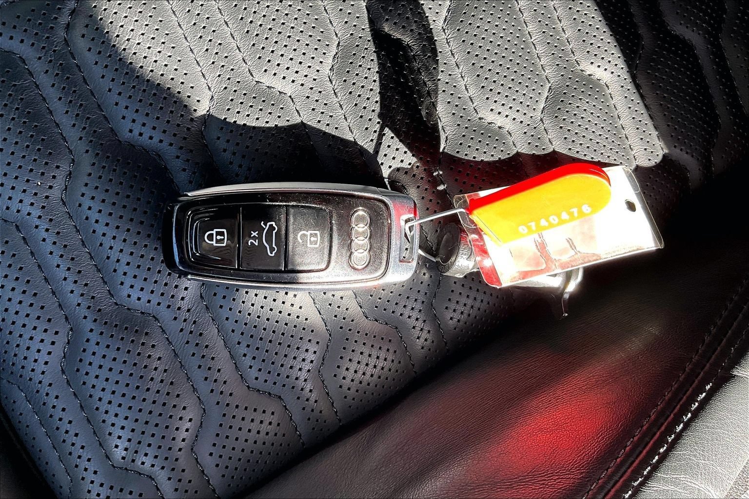 Used 2023 Audi RS 6 AWD/4WD image 11