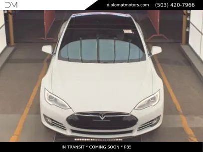 Used 2014 Tesla Model S 85 RWD image 2
