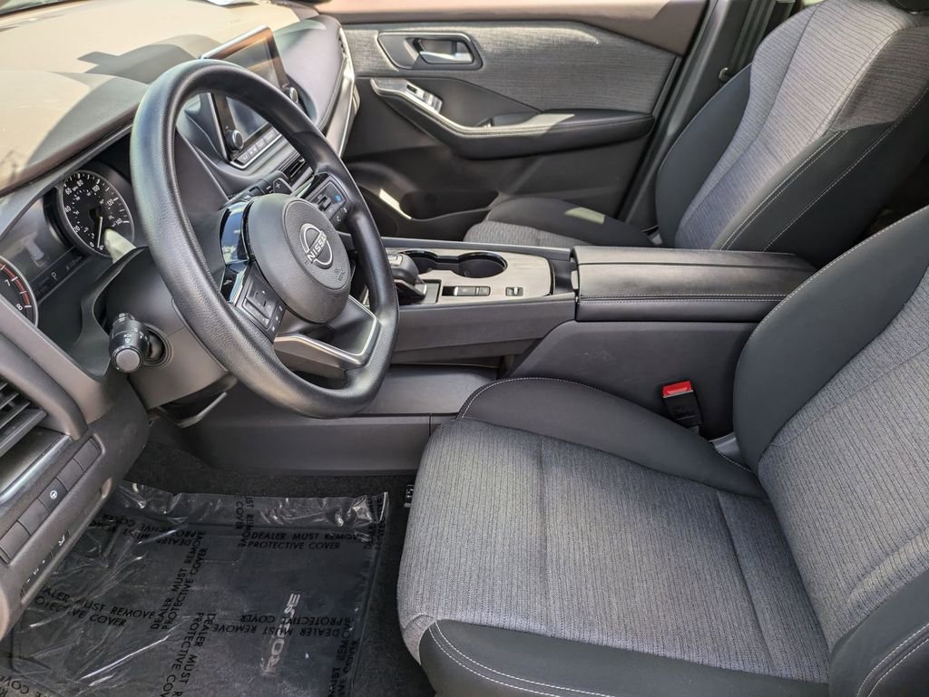 Used 2023 Nissan Rogue SV image 23