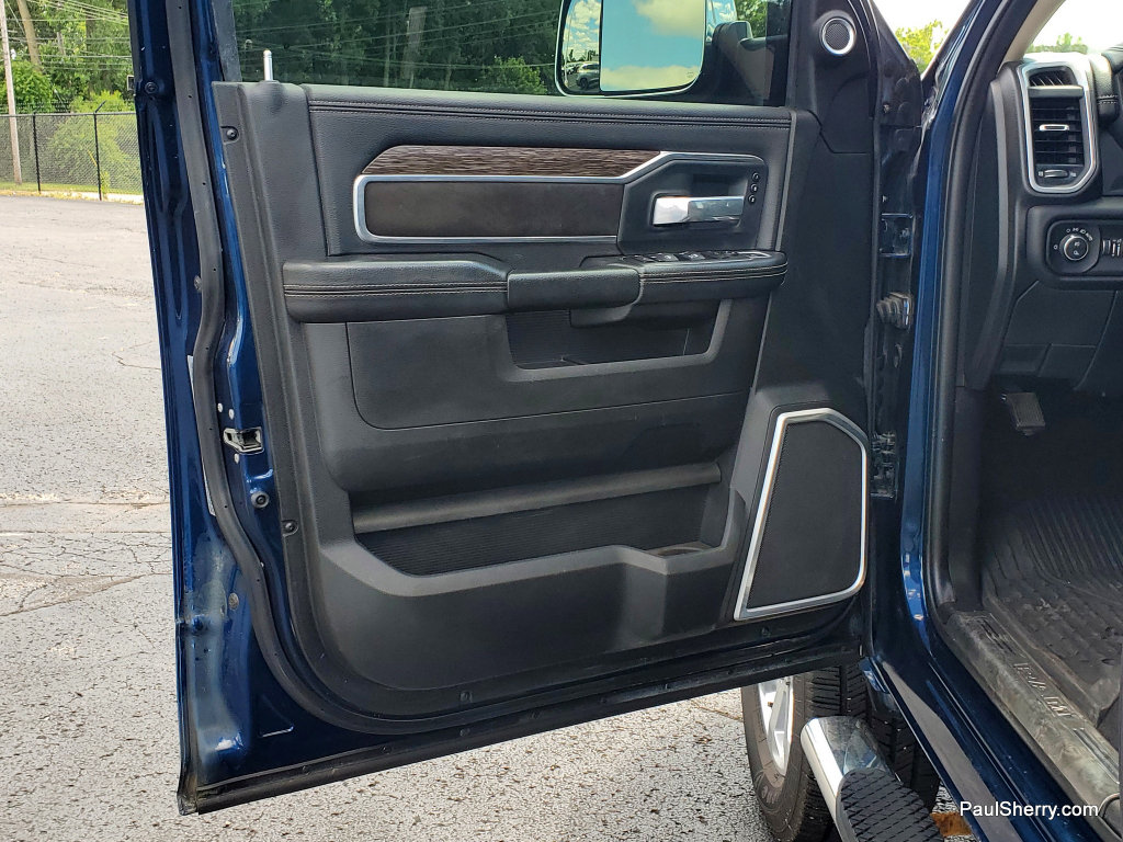 Used 2020 RAM 3500 Laramie AWD/4WD image 28