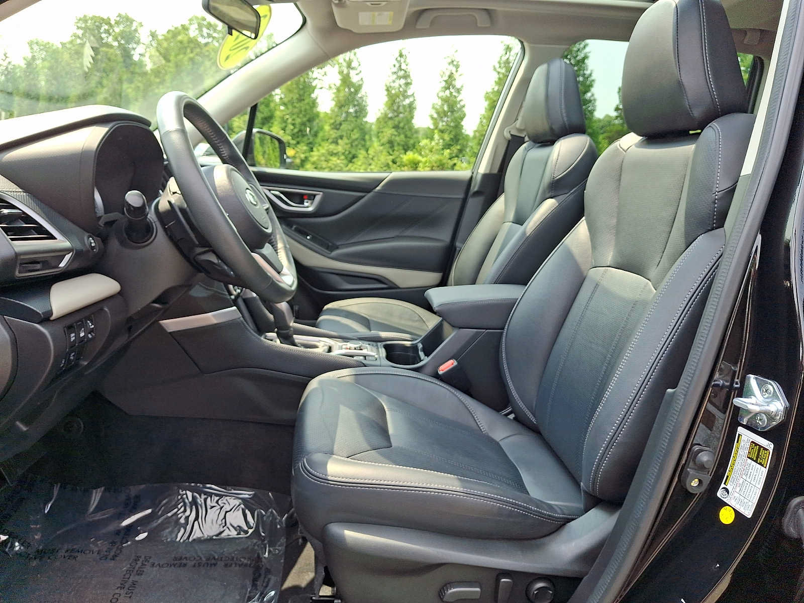 Used 2023 Subaru Forester Limited AWD/4WD image 13