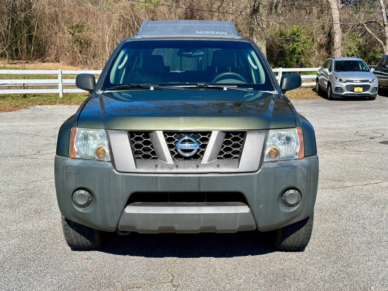 Used 2005 Nissan Xterra S w/ (P01) Power Pkg image 2