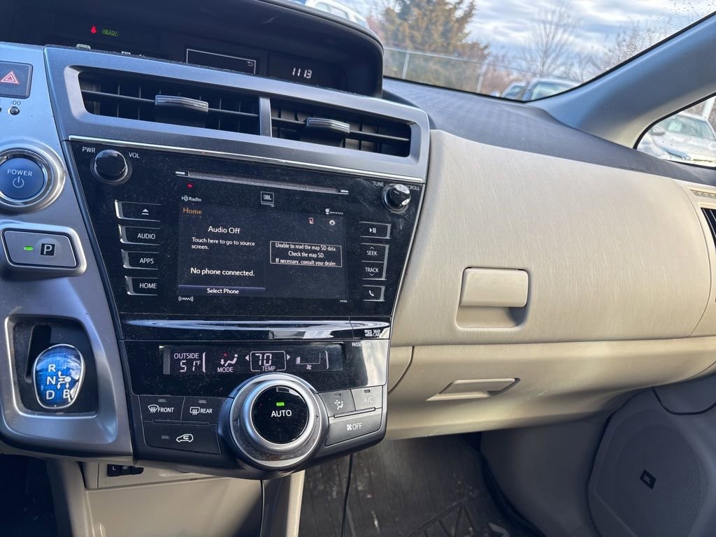 Used 2017 Toyota Prius V Five image 14