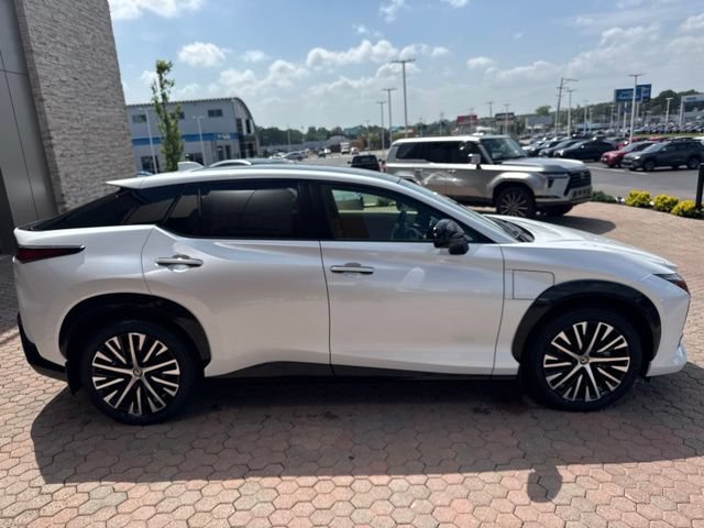 New 2026 Lexus RZ 350e 2WD w/ Technology Package image 6