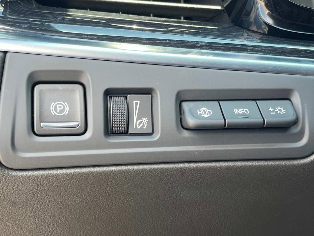 New 2025 Cadillac XT5 Premium Luxury w/ Technology Package image 27