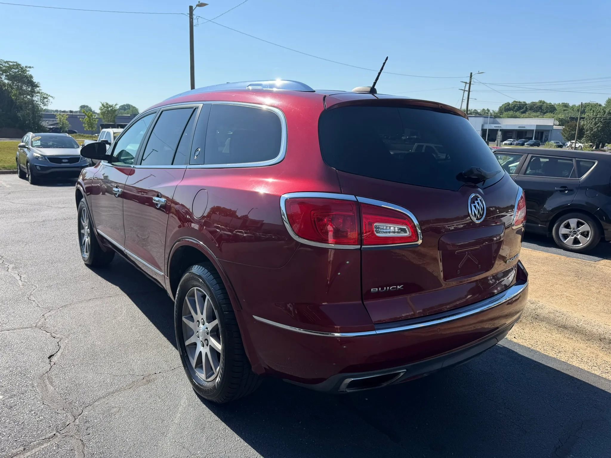 Used 2017 Buick Enclave Convenience FWD image 5