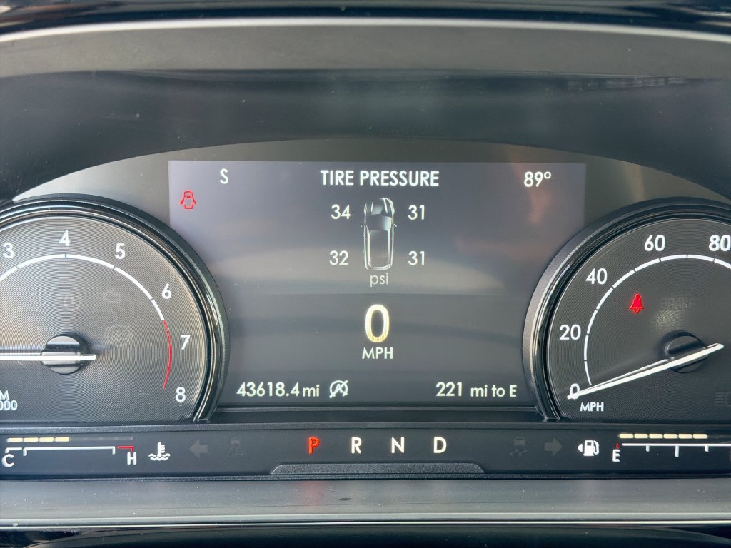 Used 2022 Lincoln Corsair FWD image 24