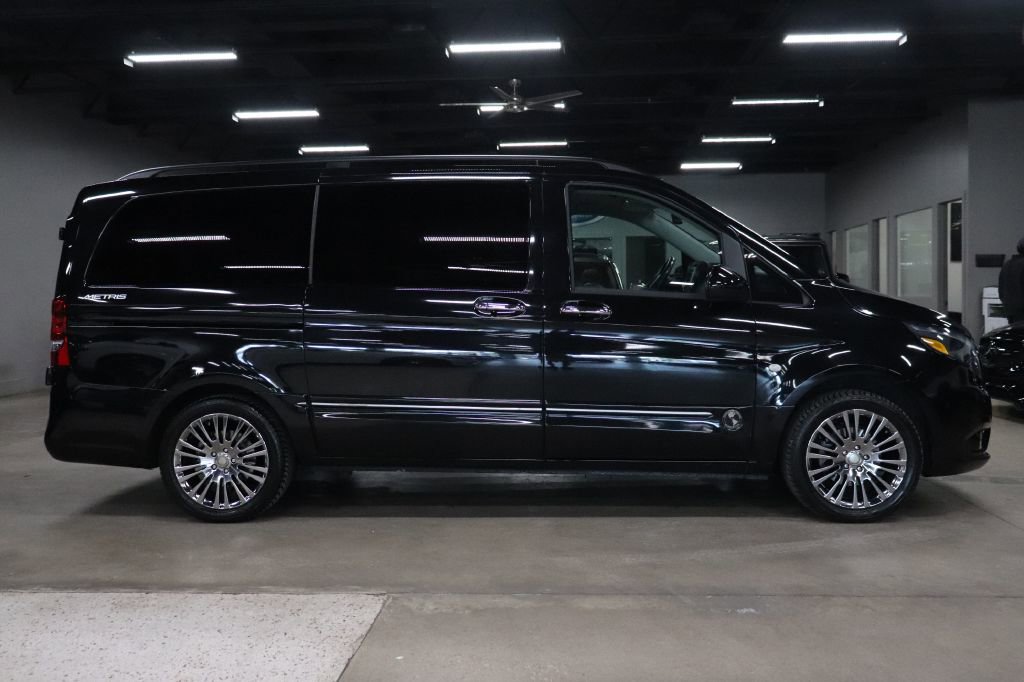 Used 2018 Mercedes-Benz Metris Passenger image 6