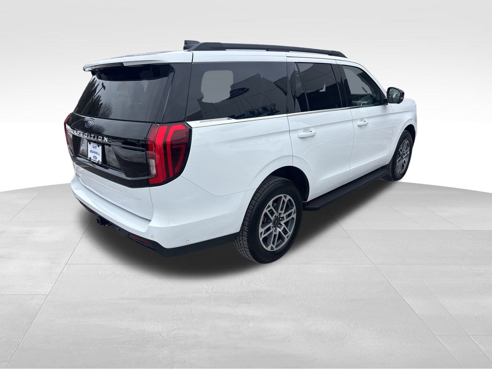 Used 2025 Ford Expedition Active image 7