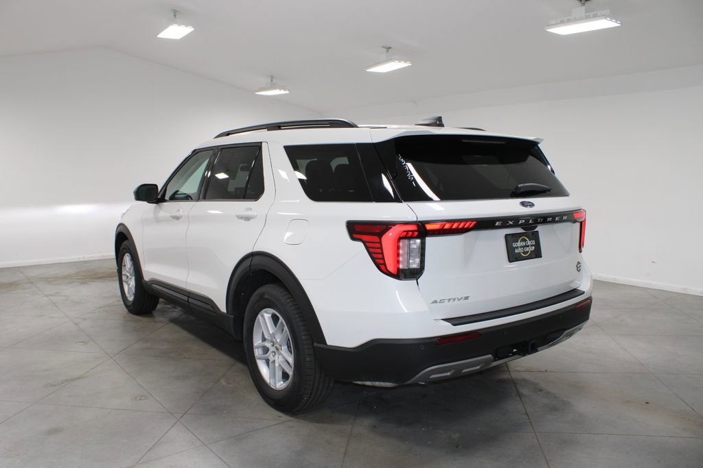 New 2026 Ford Explorer Active RWD image 6
