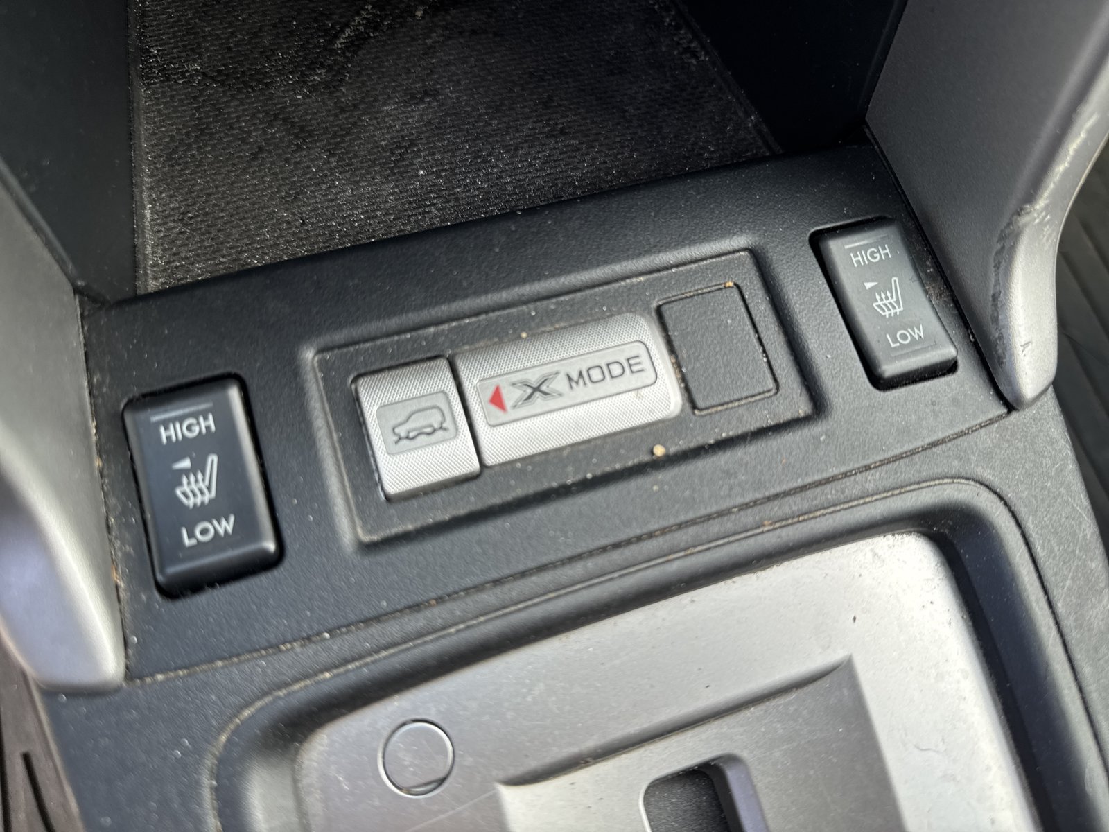 Used 2015 Subaru Forester 2.5i Limited AWD/4WD image 6