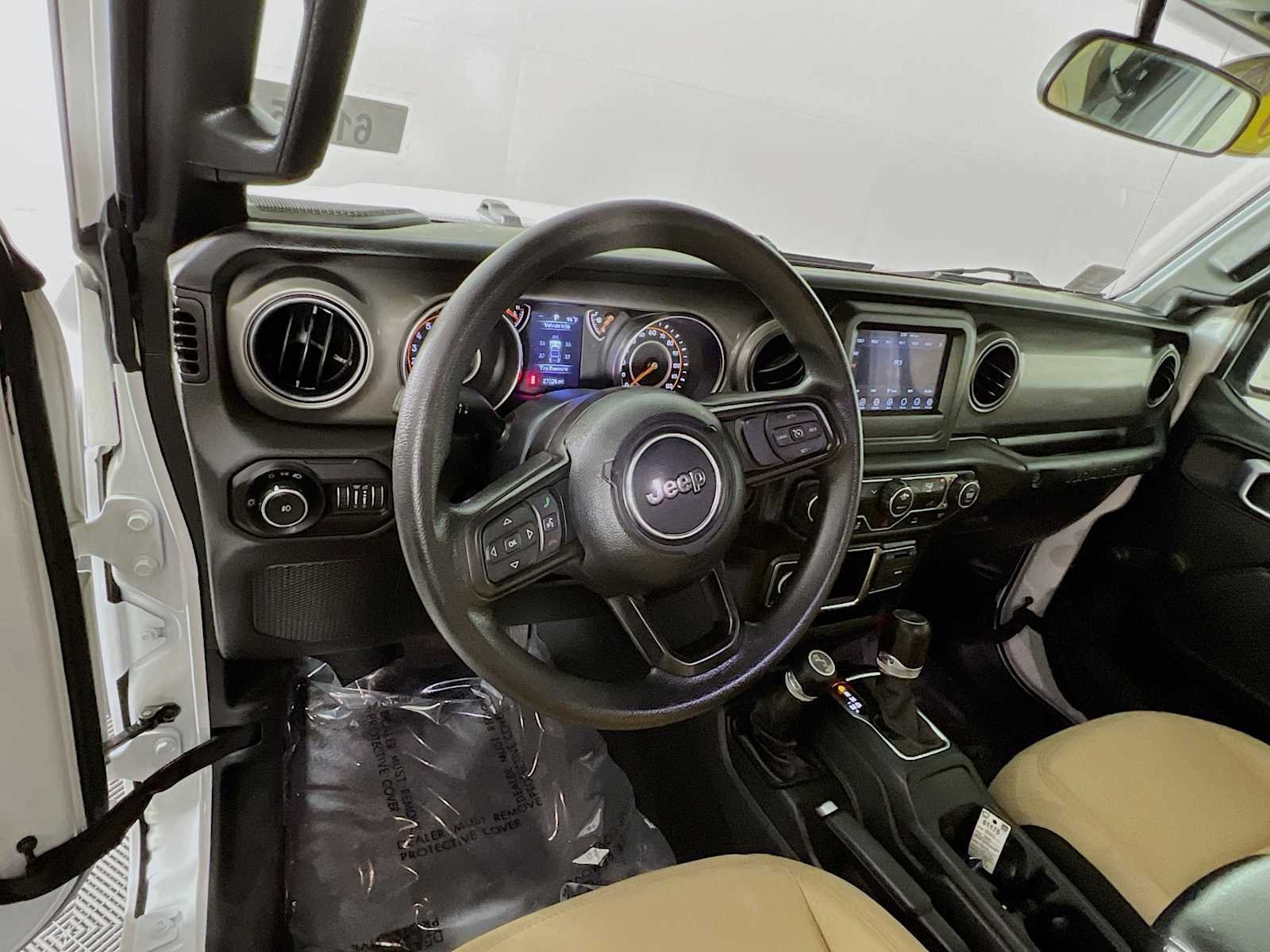 Used 2022 Jeep Wrangler Unlimited Sport AWD/4WD image 11