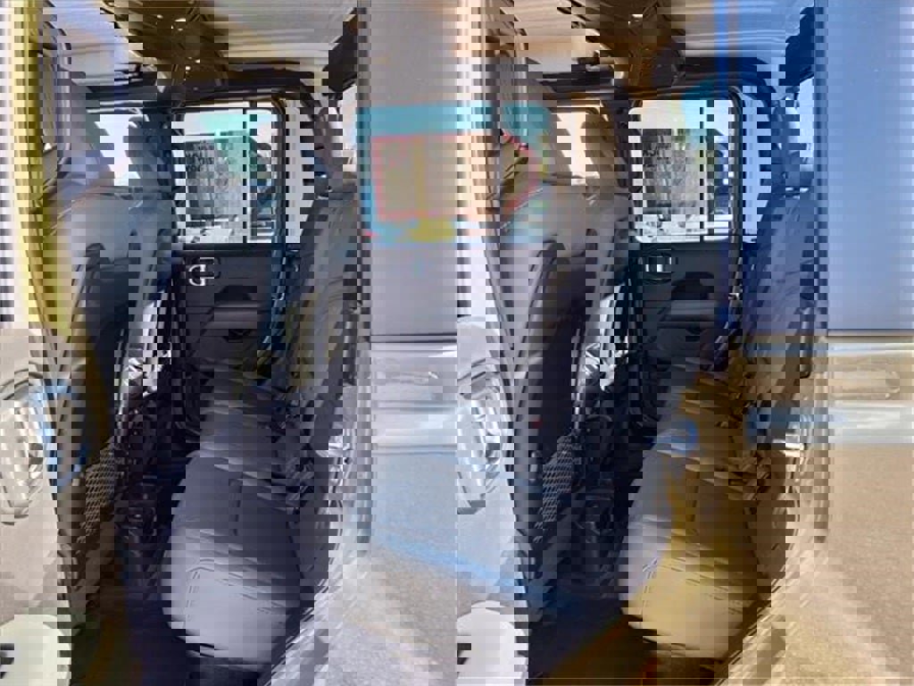 New 2026 Jeep Gladiator Mojave w/ Safety Group image 16