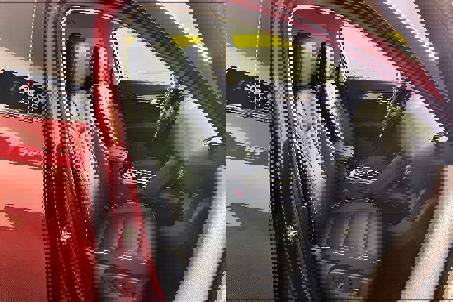 Certified 2021 Buick Envision Essence w/ Sport Touring Package image 9