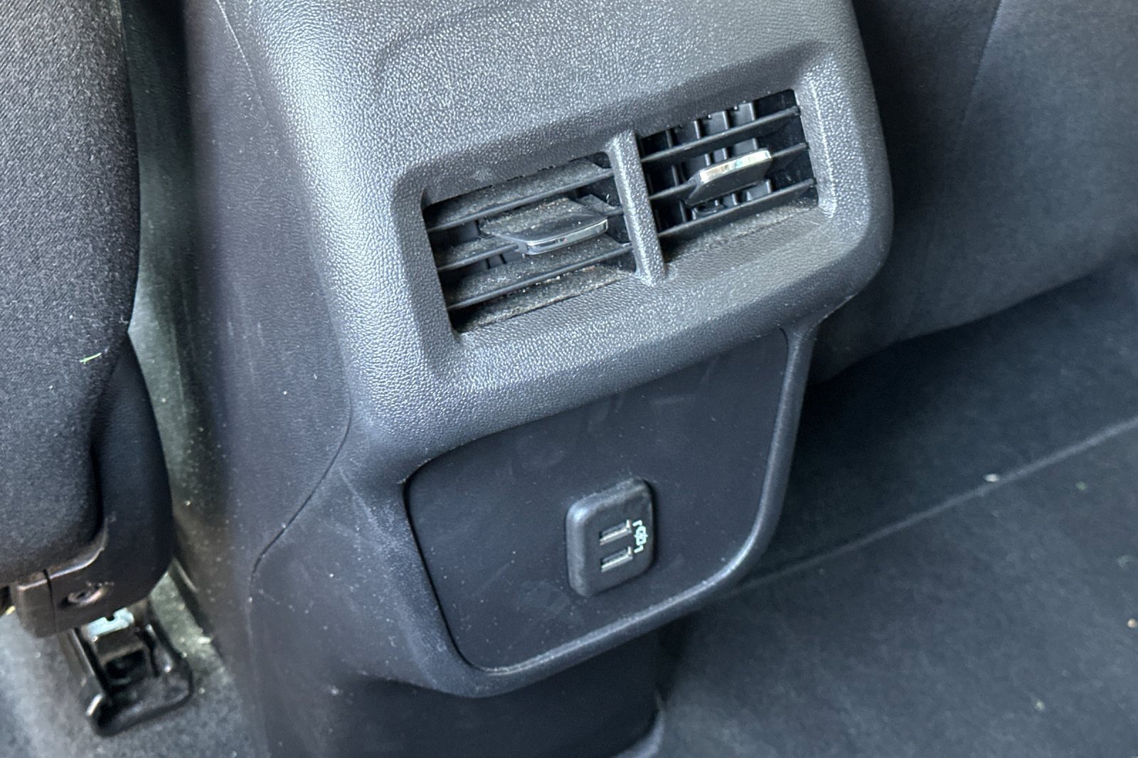 Used 2024 Chevrolet Equinox LT image 41