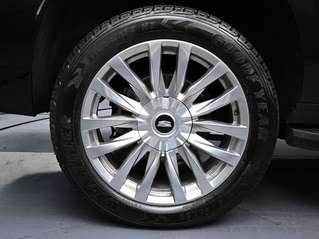 Used 2023 Cadillac Escalade ESV Premium Luxury image 12