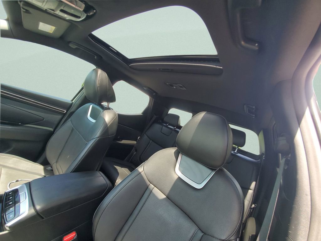 Certified 2022 Hyundai Santa Cruz Limited AWD/4WD image 17