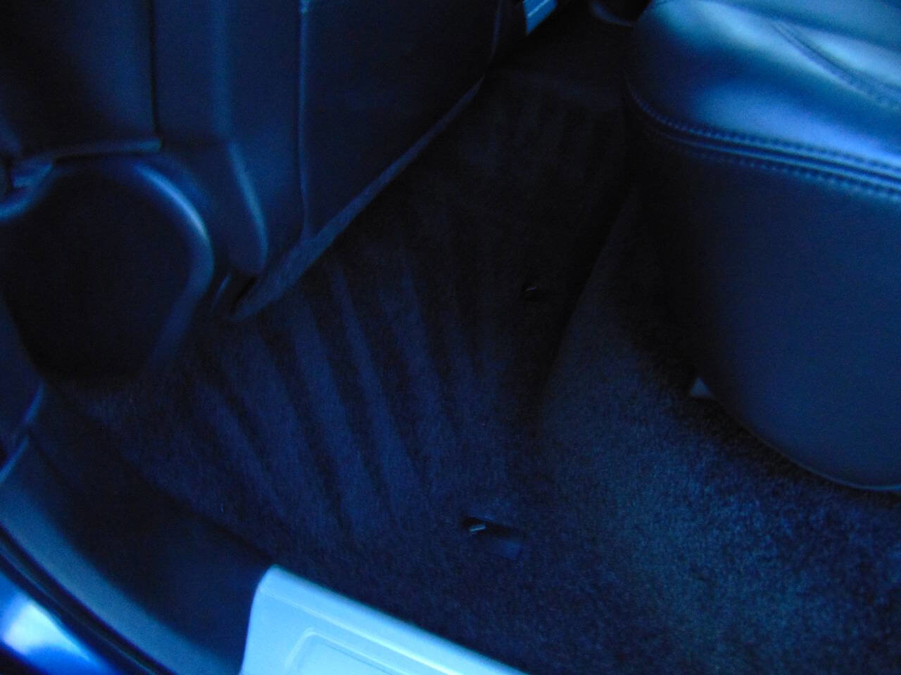 Used 2017 Land Rover Range Rover HSE image 9