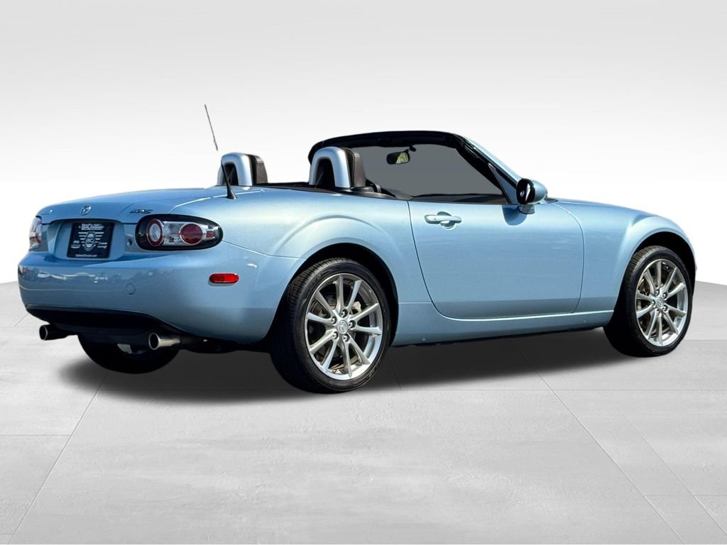 Used 2008 MAZDA MX-5 Miata RWD image 8