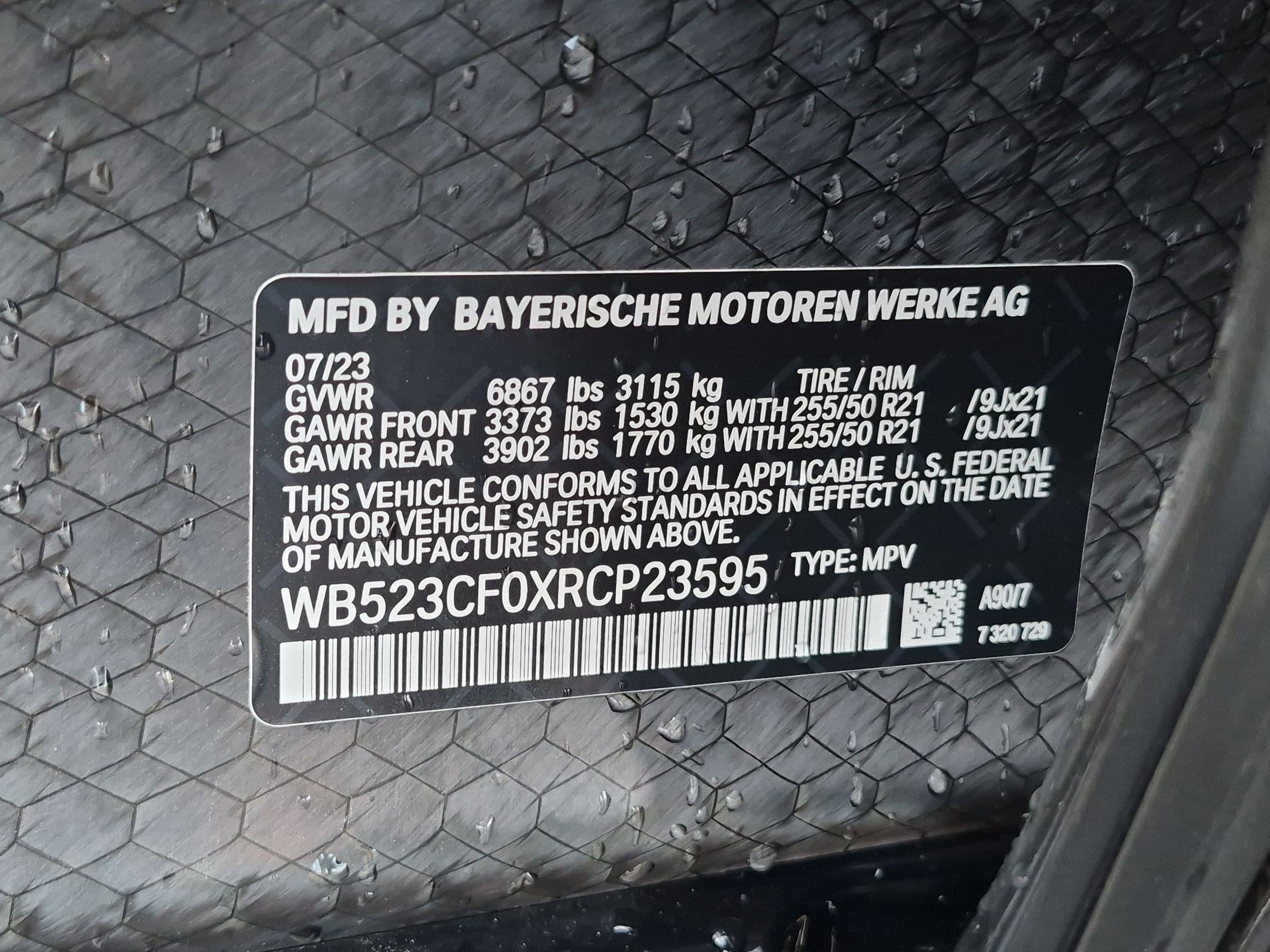 Certified 2024 BMW iX xDrive50 w/ Premium Package AWD/4WD image 32