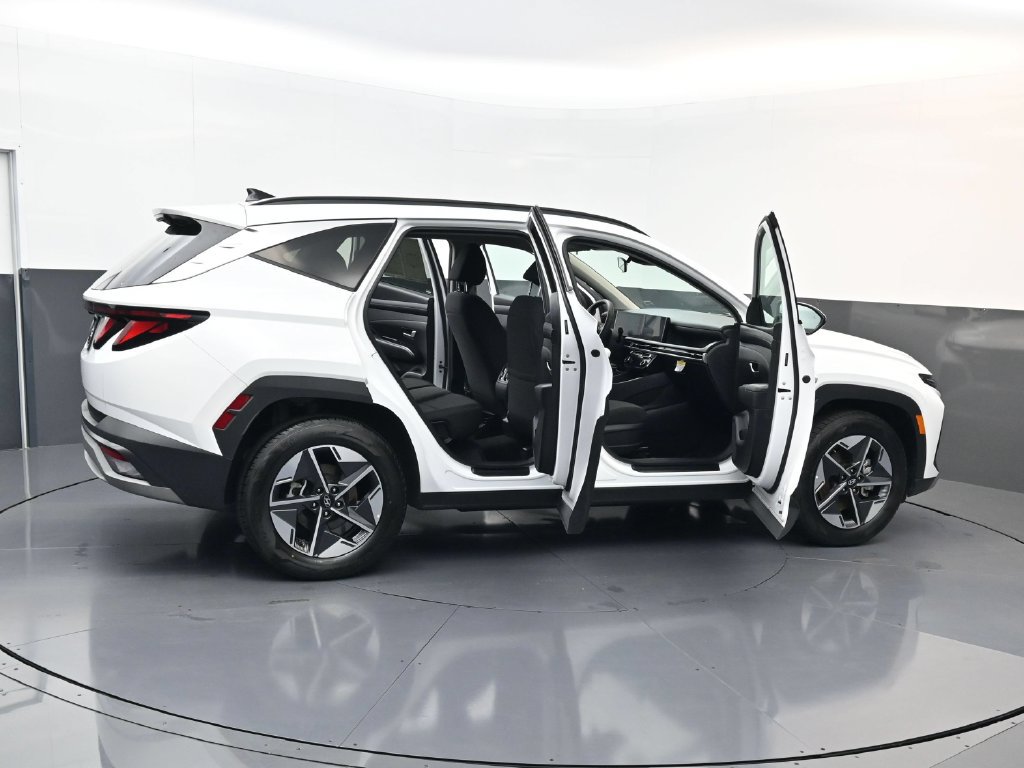 Certified 2025 Hyundai Tucson SEL FWD image 29