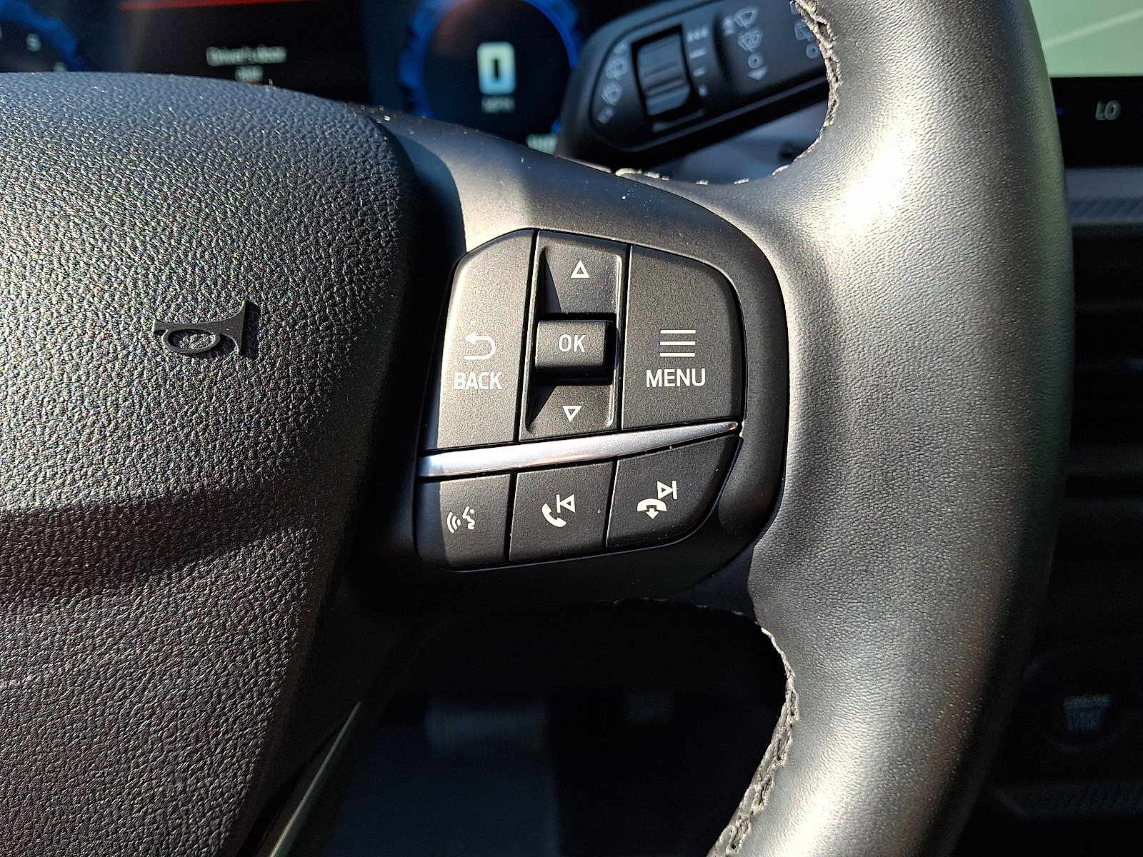 Certified 2025 Ford Bronco Sport Outer Banks w/ Outer Banks Tech Package+ AWD/4WD image 23