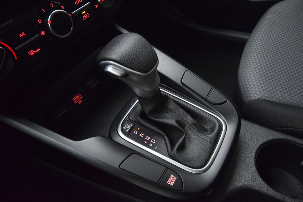 Used 2022 Kia Soul LX w/ Technology Package FWD image 22