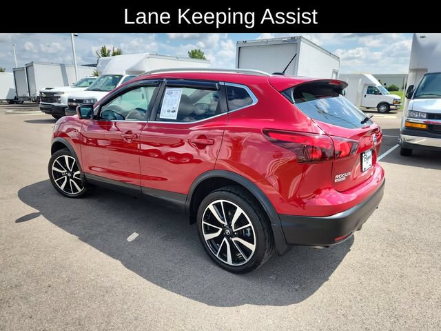 Used 2018 Nissan Rogue Sport SL w/ SL Premium Package FWD image 5