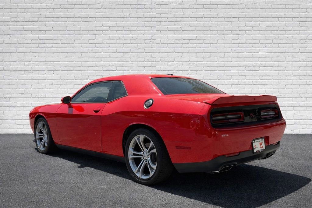 Used 2022 Dodge Challenger R/T RWD image 6