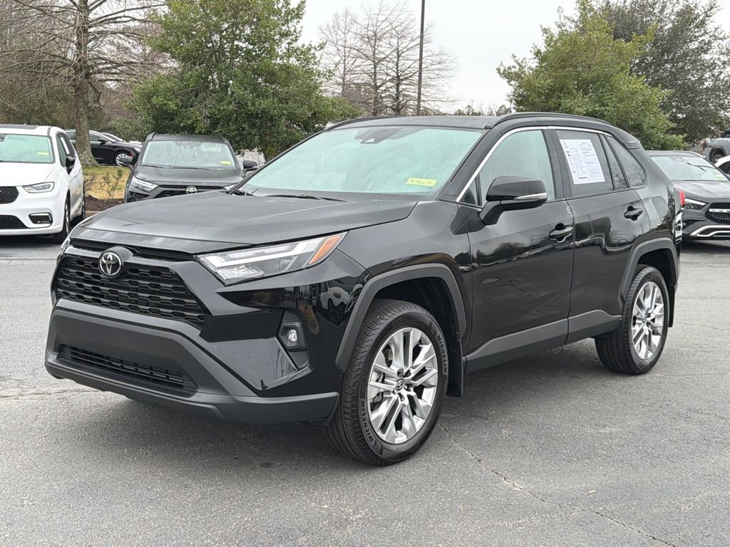 Used 2025 Toyota RAV4 XLE Premium w/ Weather Package image 7
