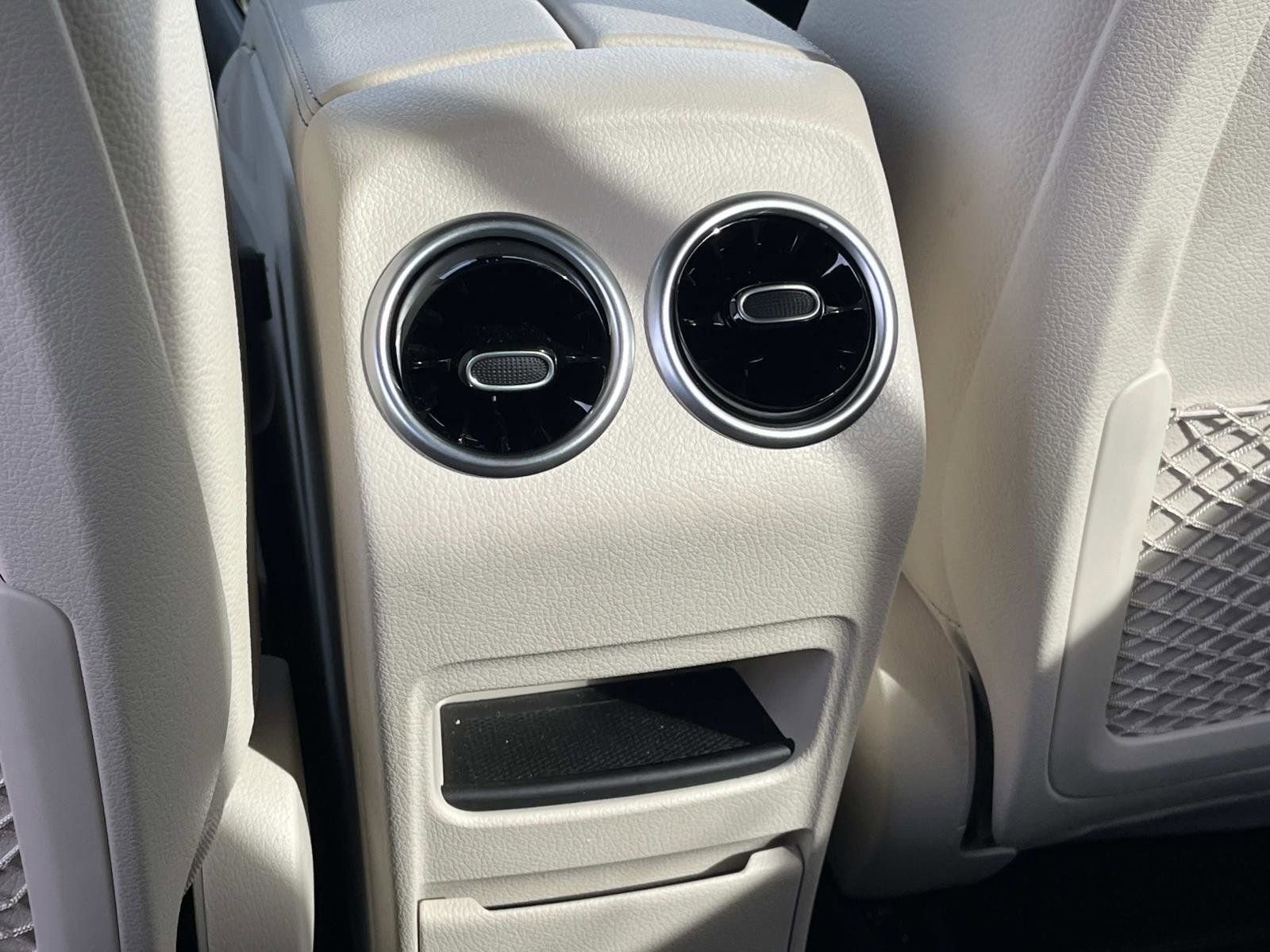 Certified 2025 Mercedes-Benz GLB 250 image 15