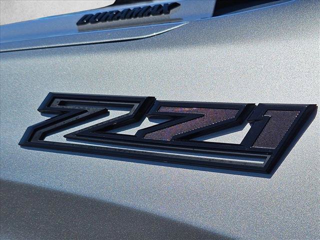 Used 2024 Chevrolet Silverado 1500 RST AWD/4WD image 30