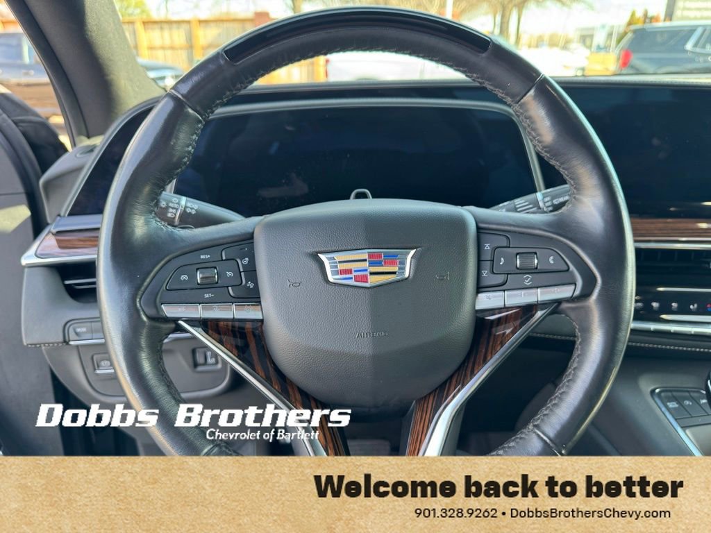 Used 2023 Cadillac Escalade Premium Luxury image 15