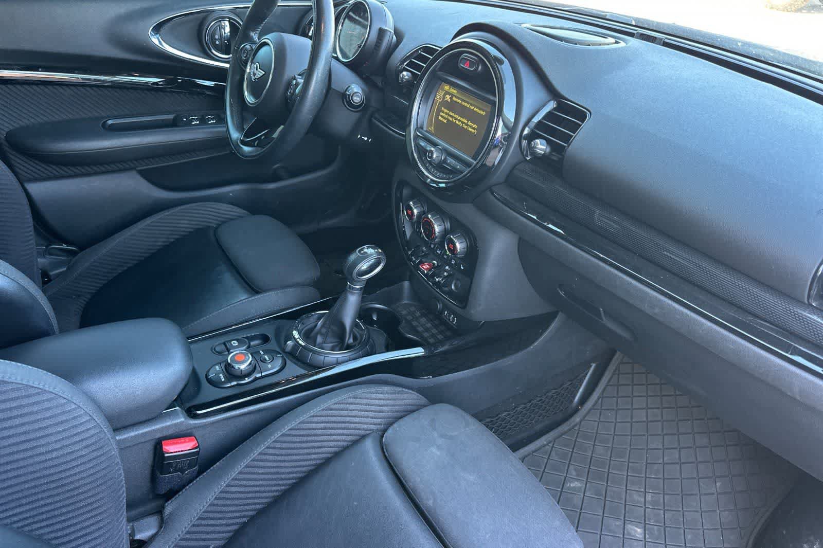 Used 2016 MINI Cooper Clubman S FWD image 17