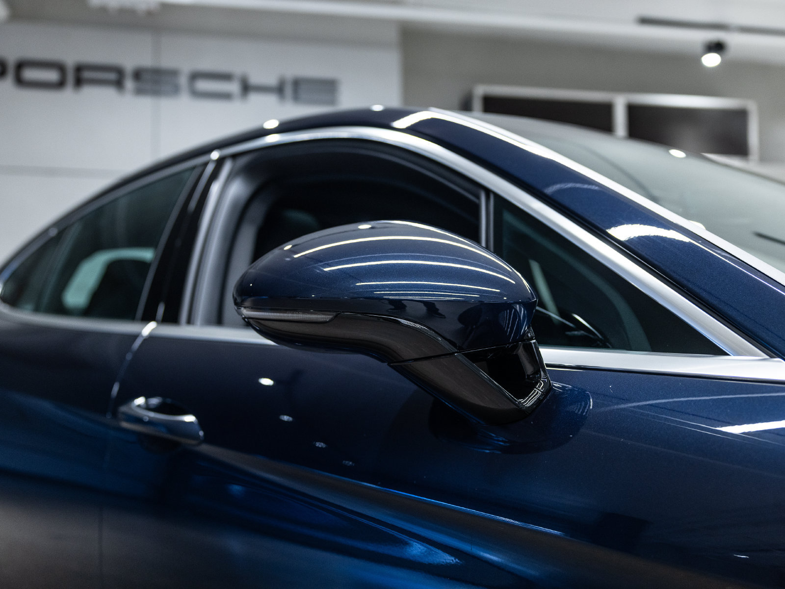 Certified 2022 Porsche Panamera 4S AWD/4WD image 18