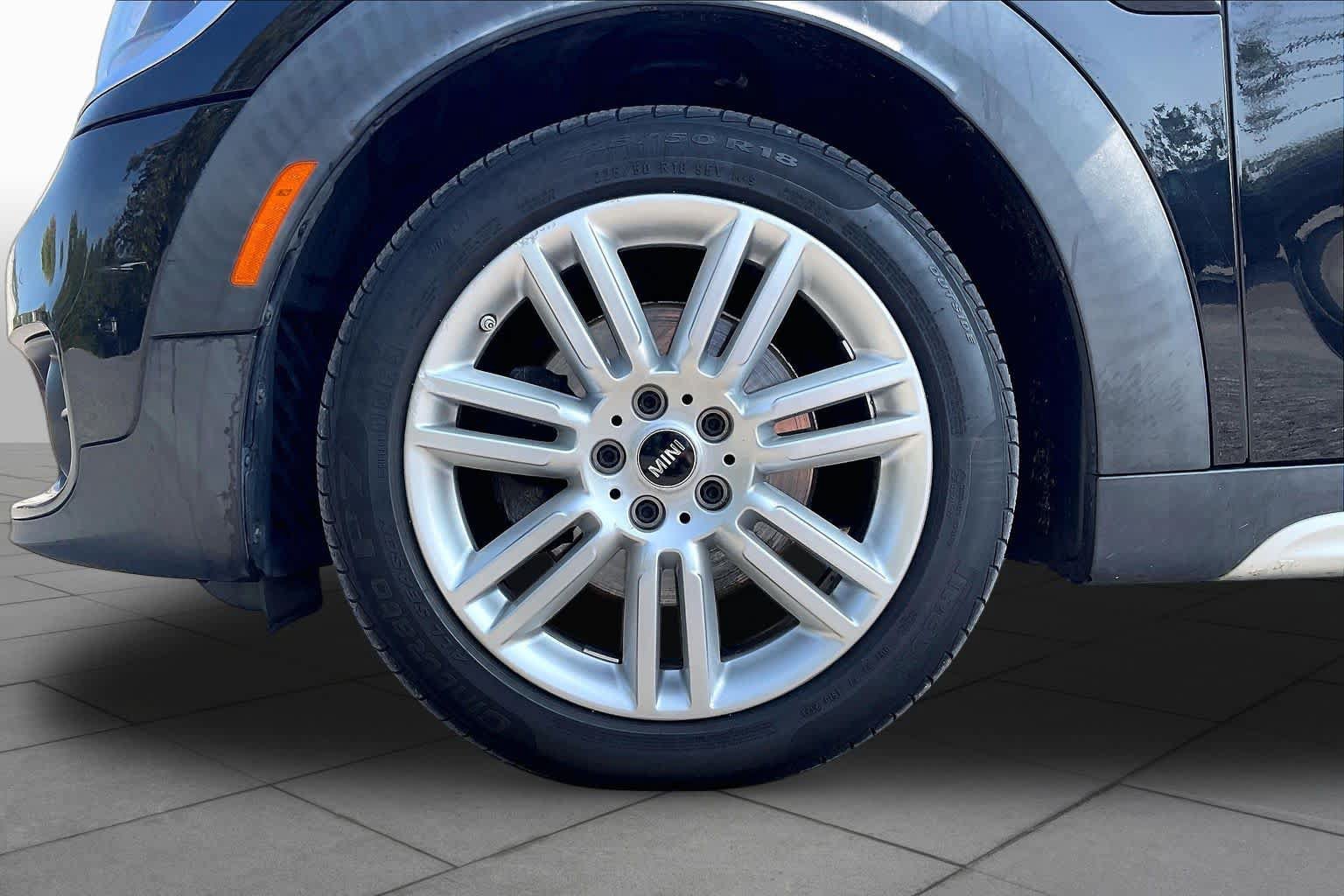 Used 2020 MINI Cooper Countryman ALL4 AWD/4WD image 10