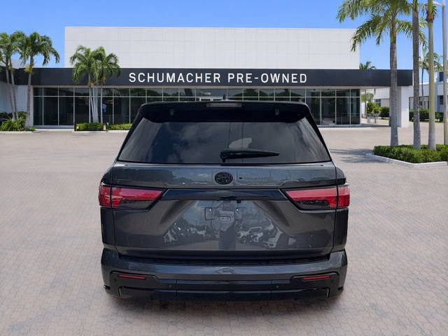 Used 2024 Toyota Sequoia Platinum AWD/4WD image 6