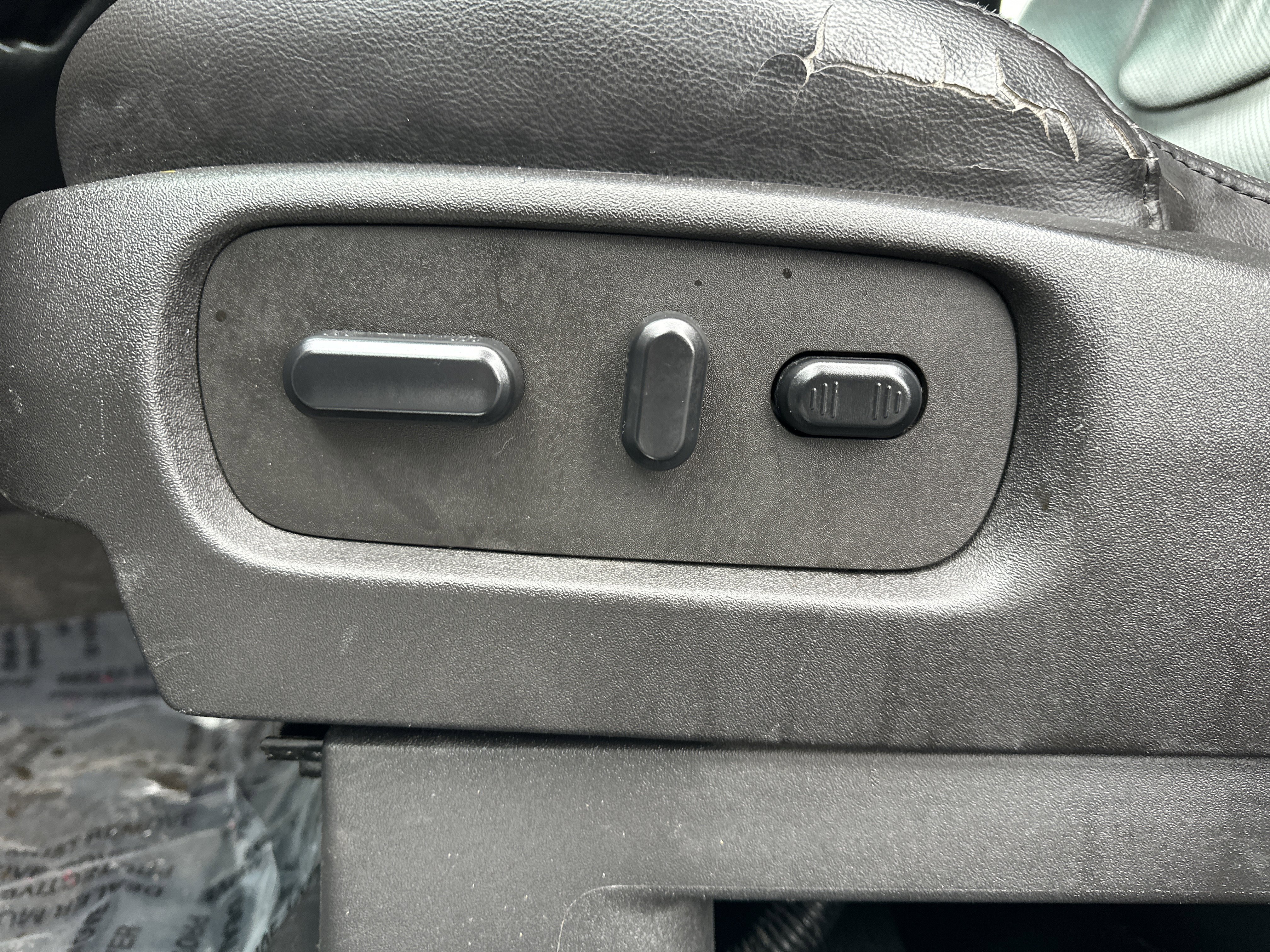 Used 2015 Ford Explorer Limited w/ Equipment Group 302A image 16