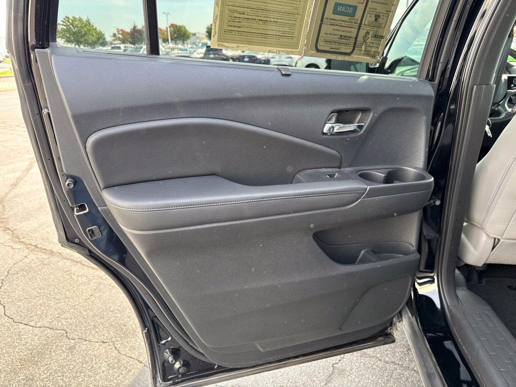 Certified 2019 Honda Passport Elite image 32