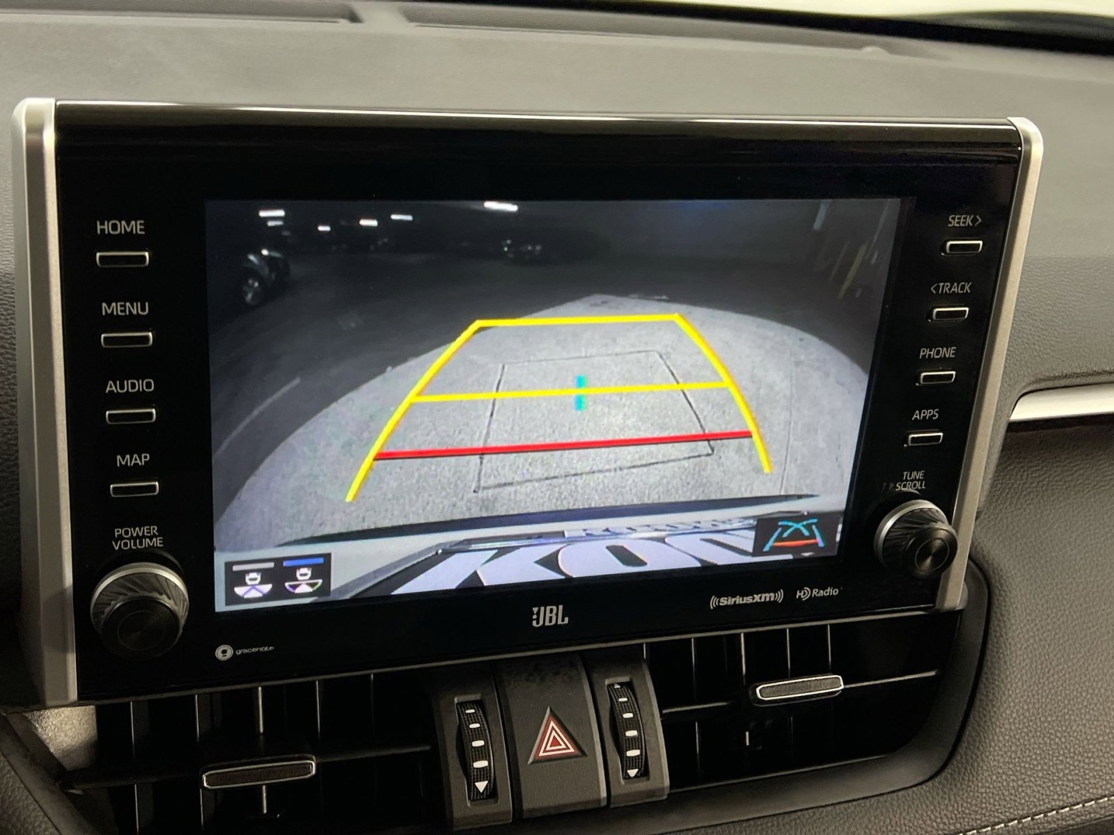 Used 2022 Toyota RAV4 XLE Premium image 23