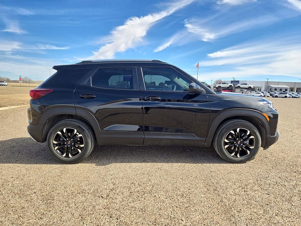 Used 2022 Chevrolet TrailBlazer LT w/ Convenience Package image 6