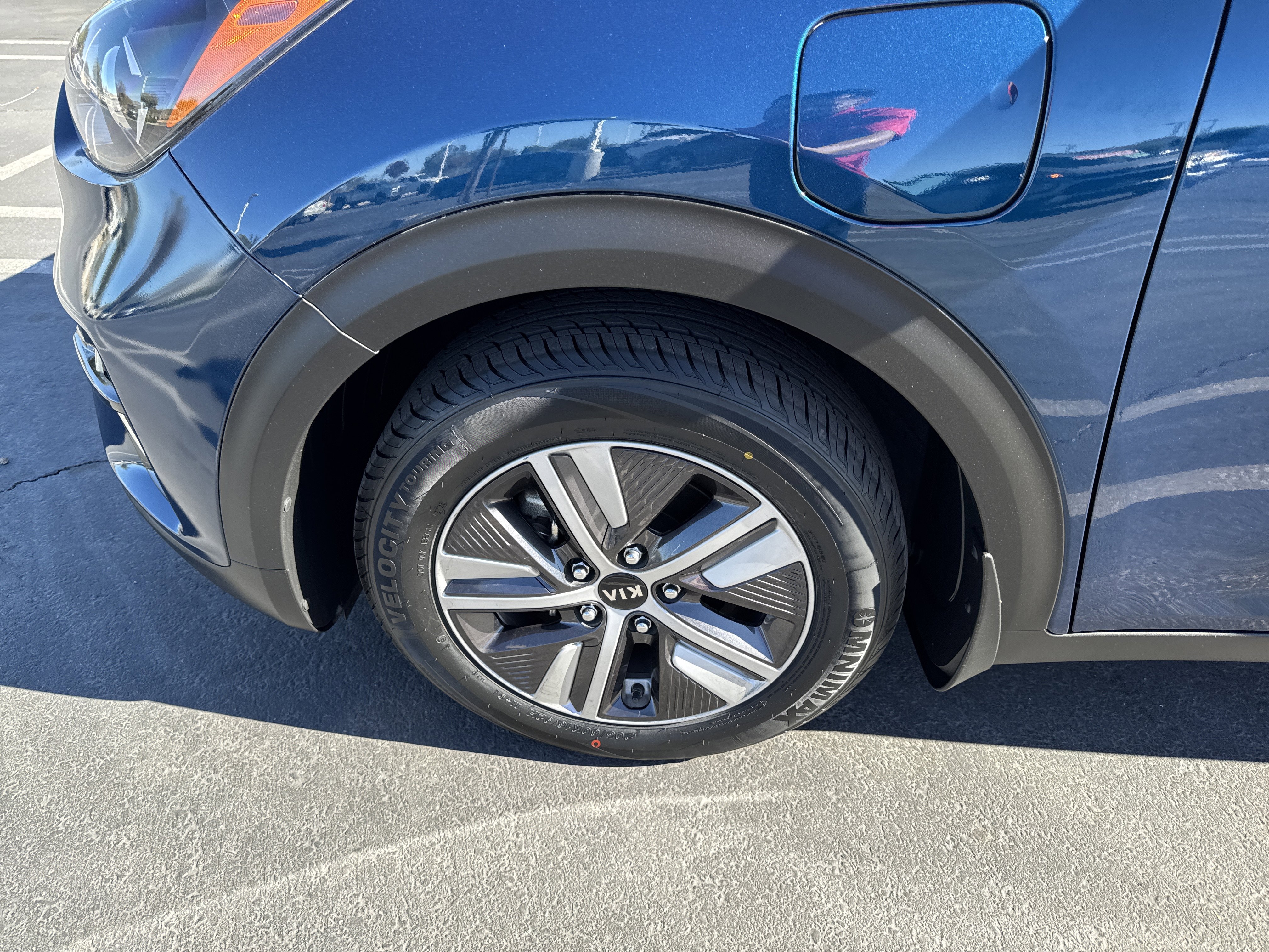 Certified 2020 Kia Niro LXS image 8